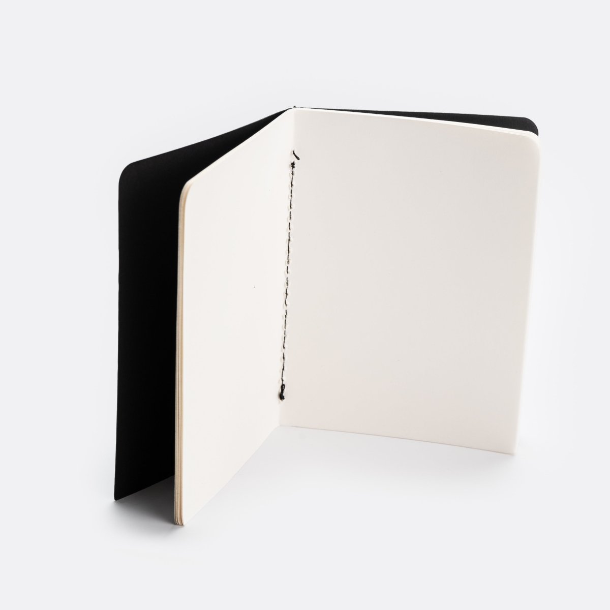 black A6 memo book with blank paper