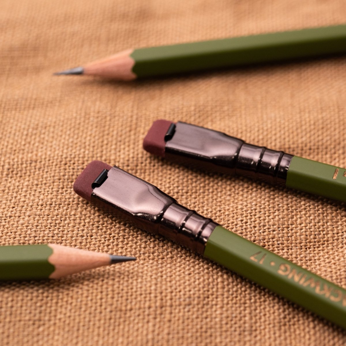 Blackwing Volume 17 