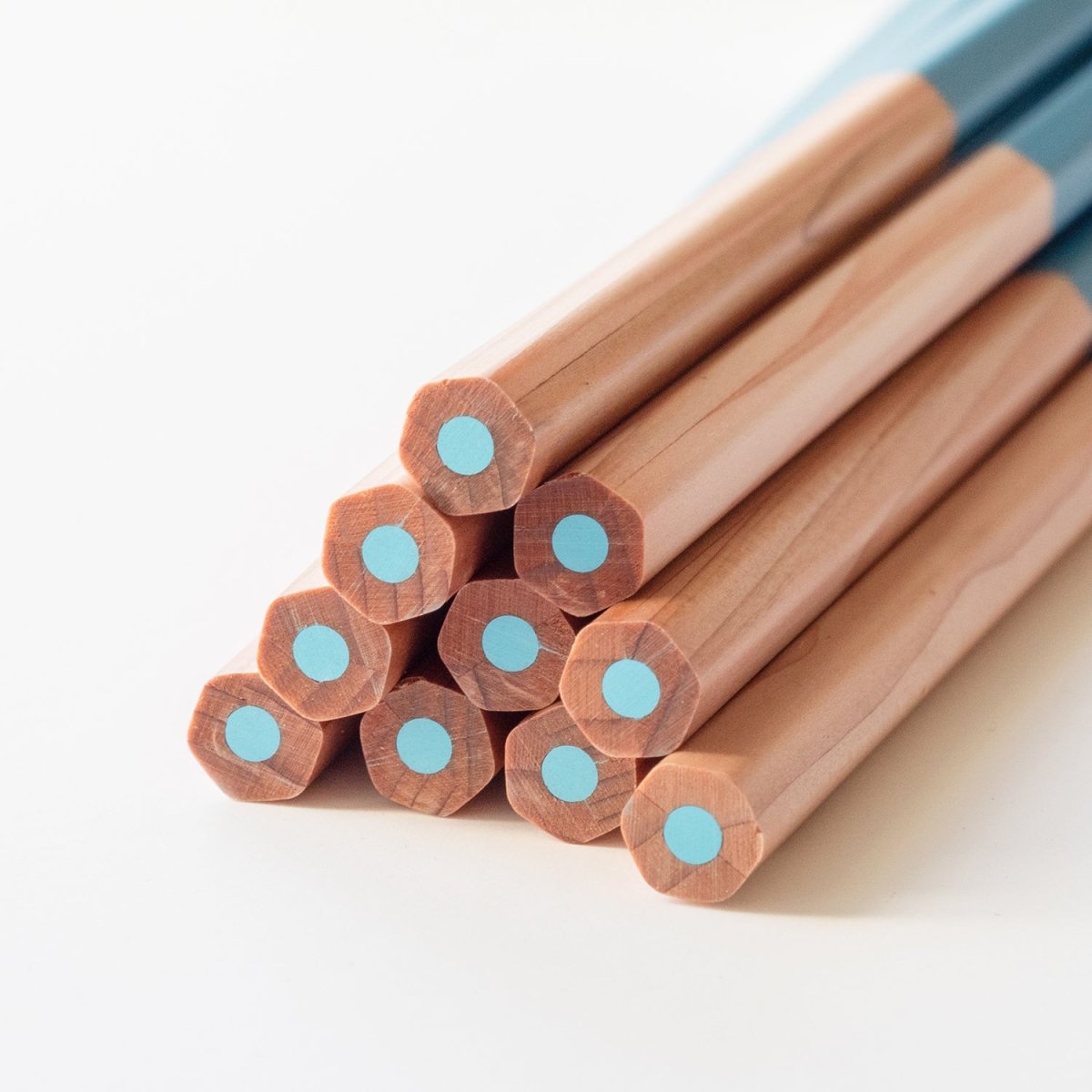 A batch of Blackwing Lab 07.29.21 